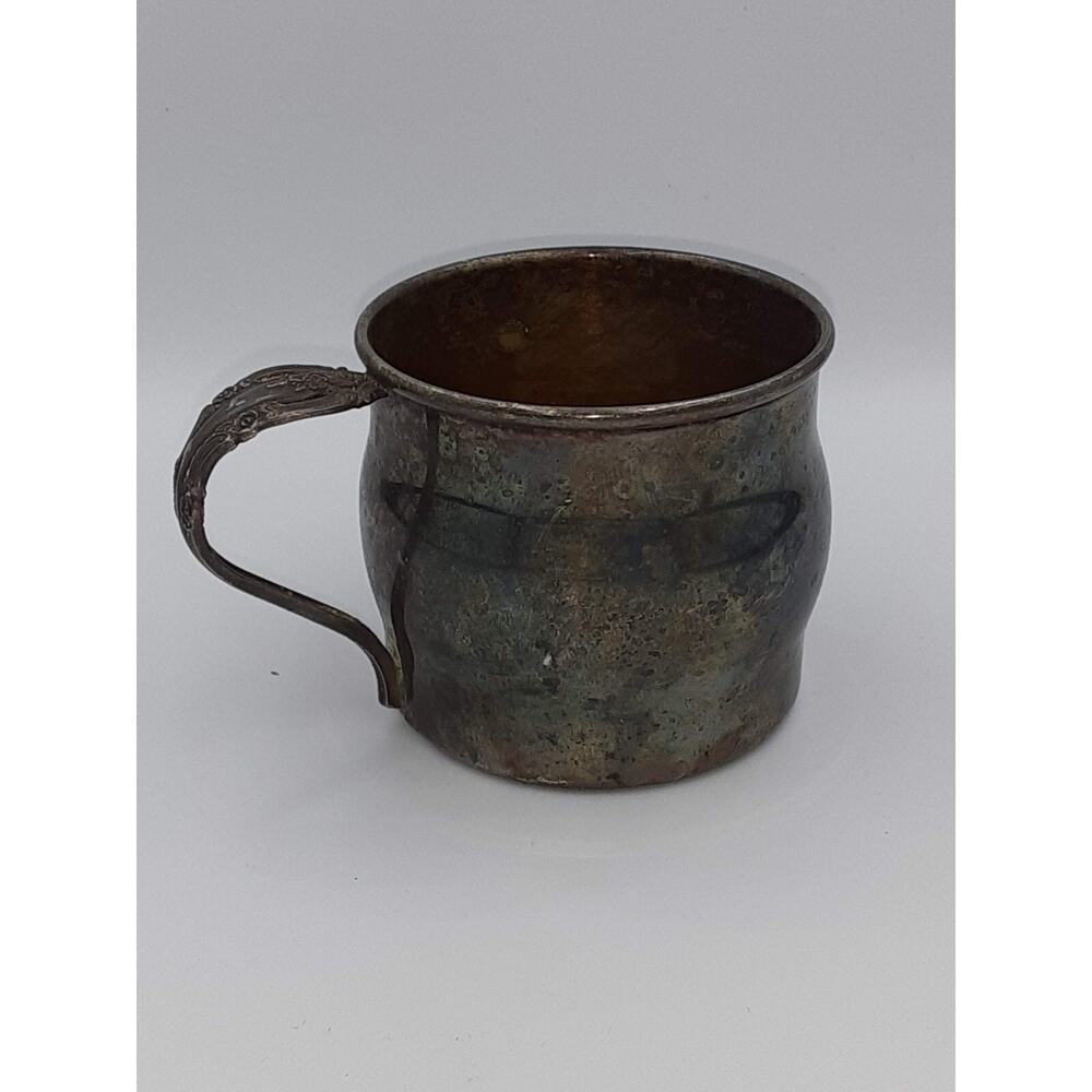VNTG Child s Cup Community Silver Floral‎ Handle Christening Baby Cup